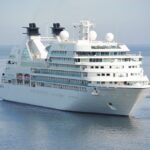 The Benefits of Booking Cruises that Include Airfare